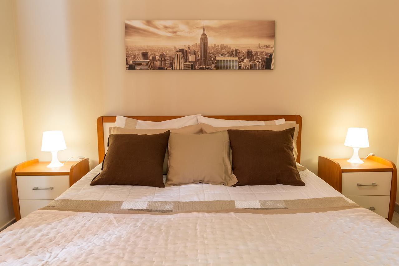 Casa Martina Appartement Giardini-Naxos Kamer foto
