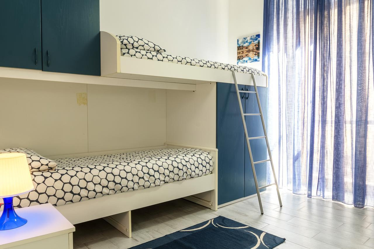 Casa Martina Appartement Giardini-Naxos Kamer foto